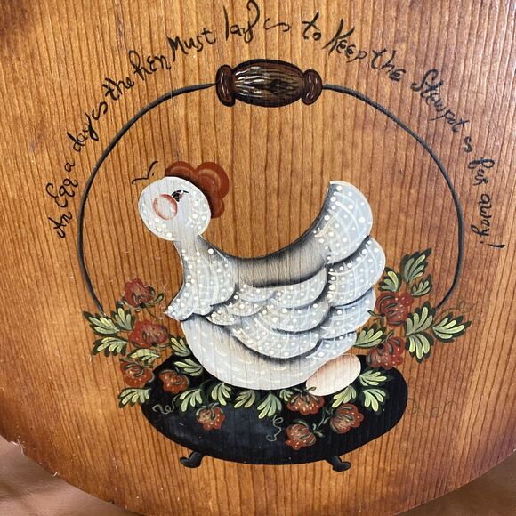 Rare Original Painted Wooden Cutting Board Egg Day Hen Stew Pot Strawberries - Picture 13 of 13